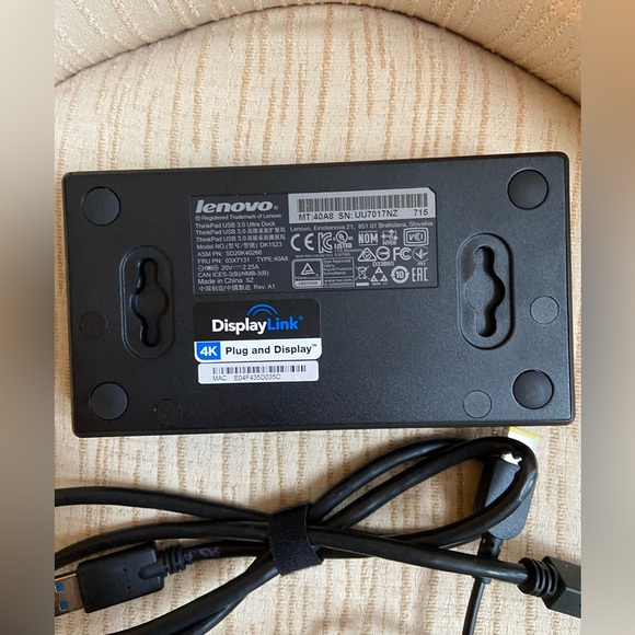 Lenovo Thinkpad USB 3.0 Ultra Dock - Picture 4 of 8
